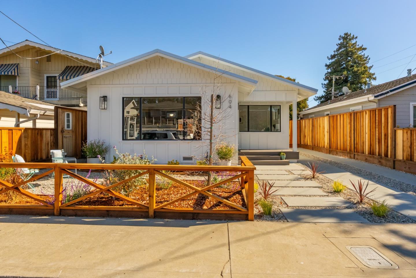 604 Oak Drive