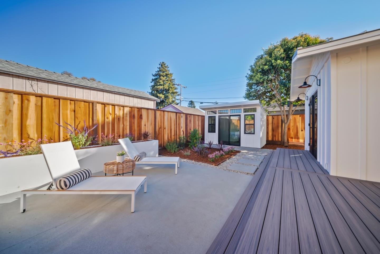 604 Oak Drive