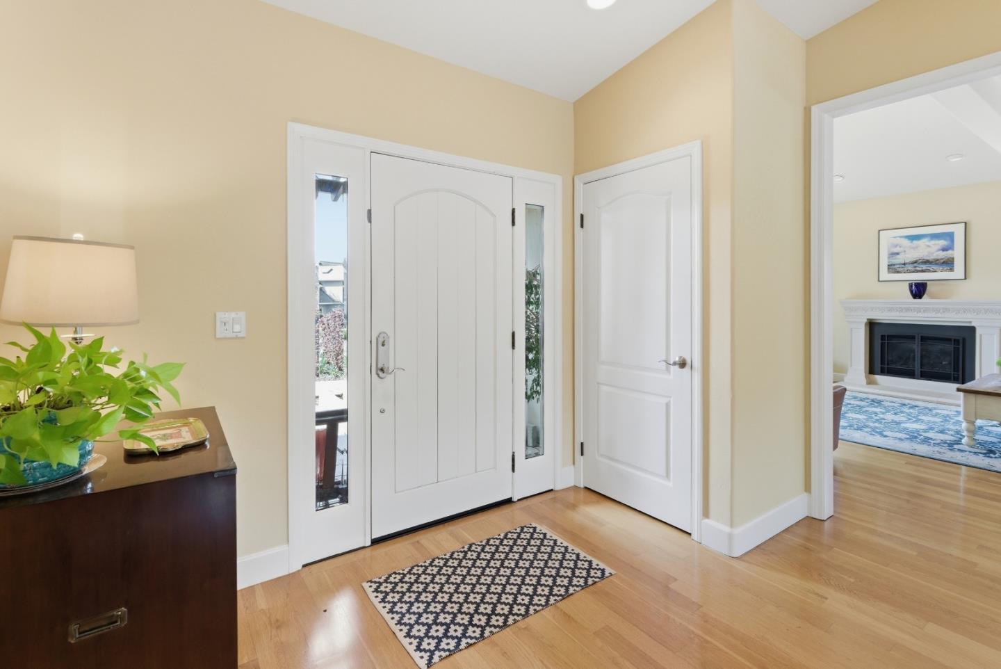 308 Ventana Way