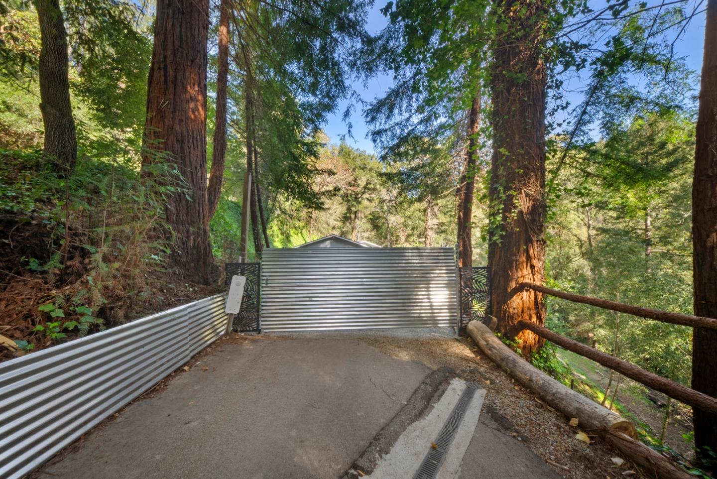 26650 Soquel San Jose Road