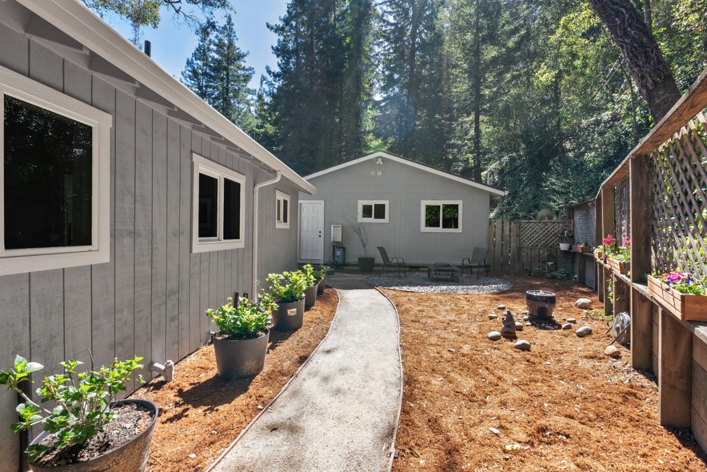 26650 Soquel San Jose Road