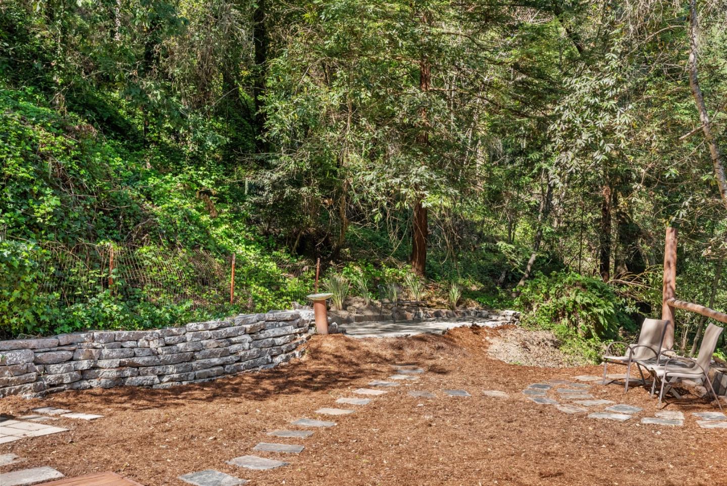 26650 Soquel San Jose Road