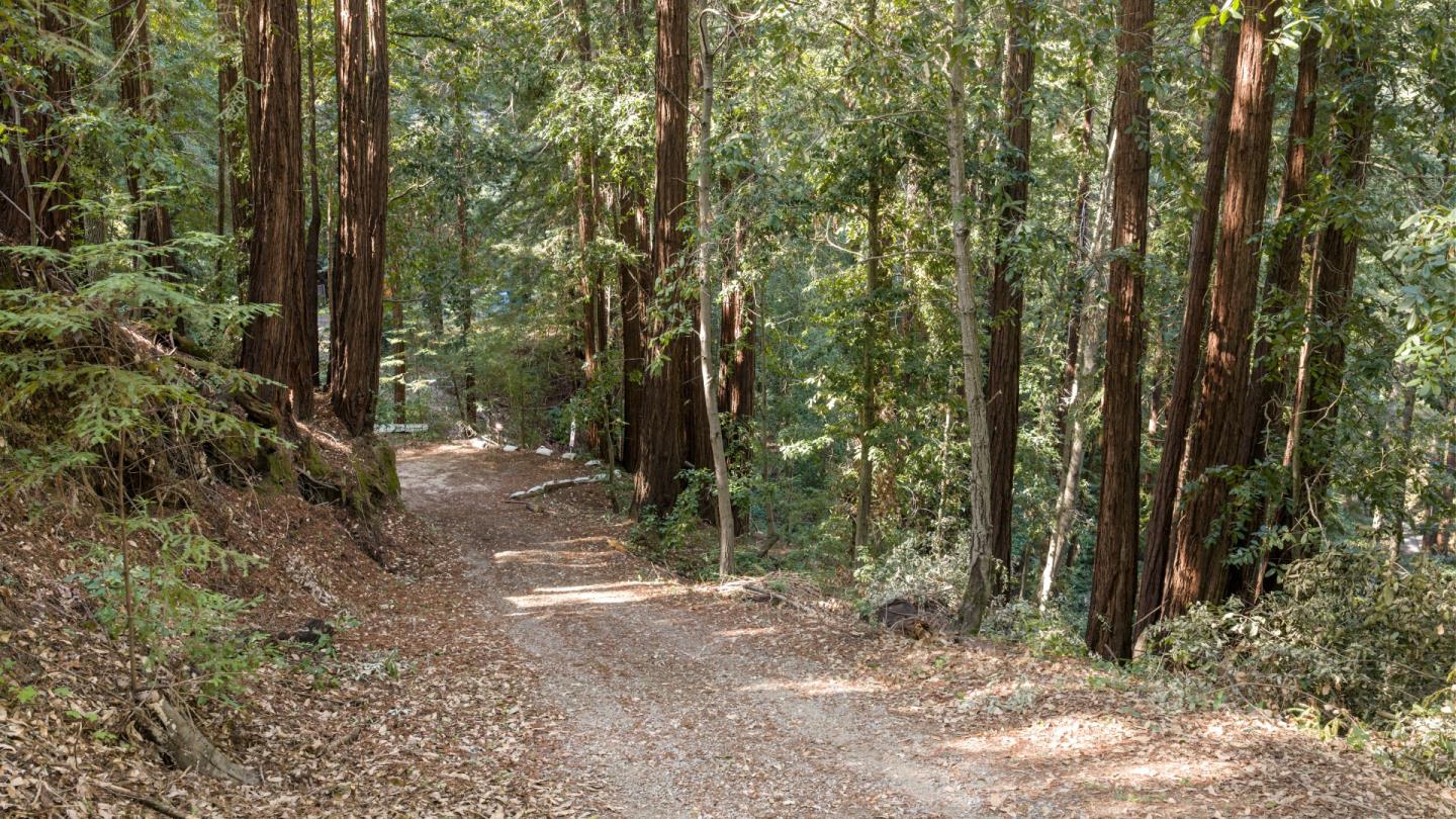 26650 Soquel San Jose Road