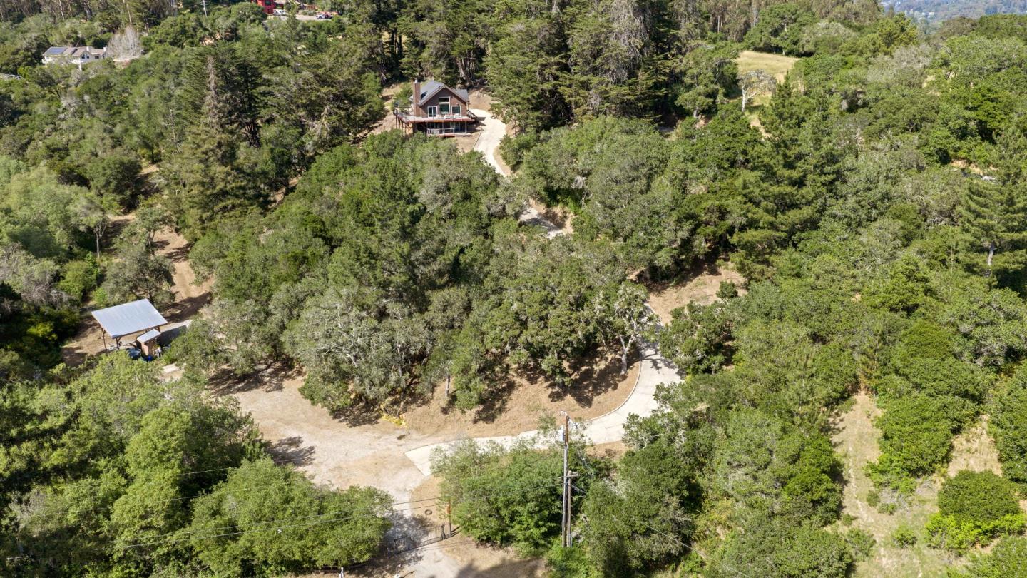 688 Calabasas Road