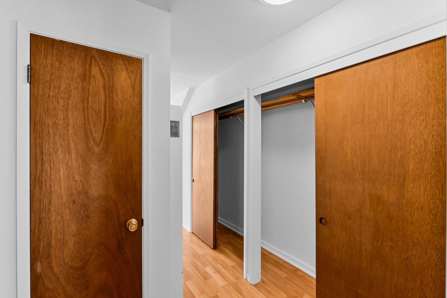 105 Stephen RD