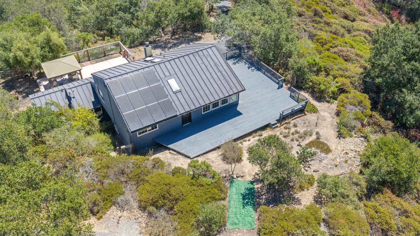 620 Hidden Valley RD