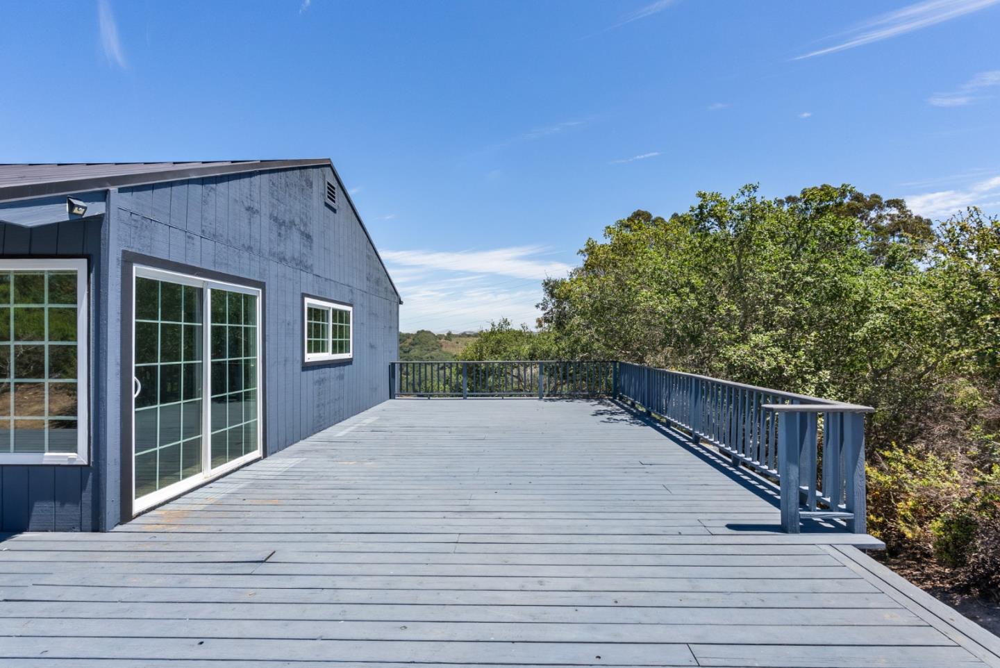 620 Hidden Valley RD