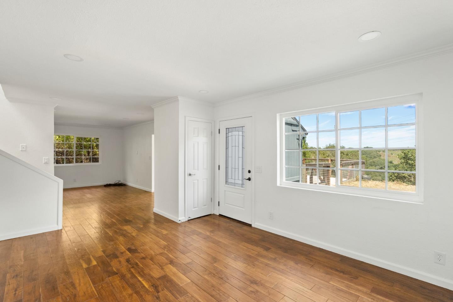 620 Hidden Valley RD