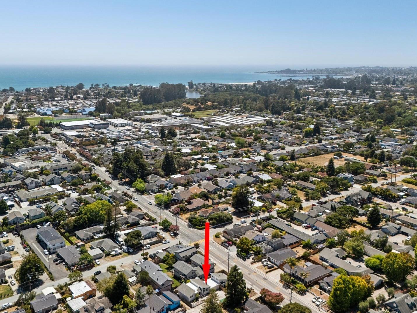 1524 - A 17th AVE