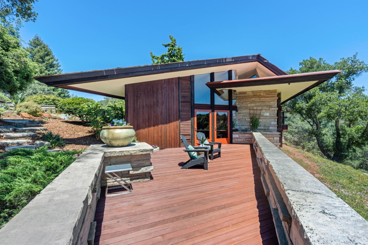 999 N Rodeo Gulch RD