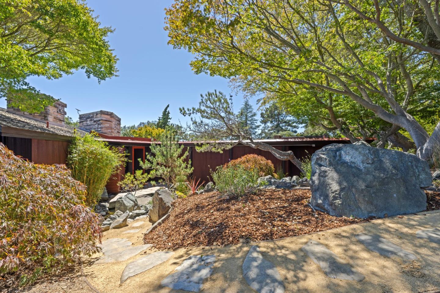 999 N Rodeo Gulch RD
