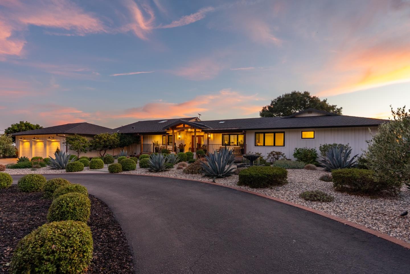 145 Coy DR