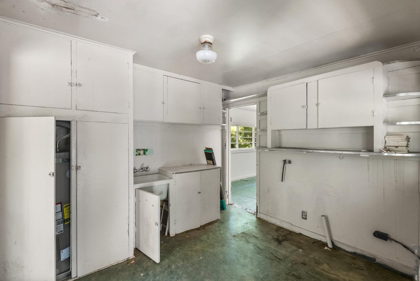 7267 W Zayante RD