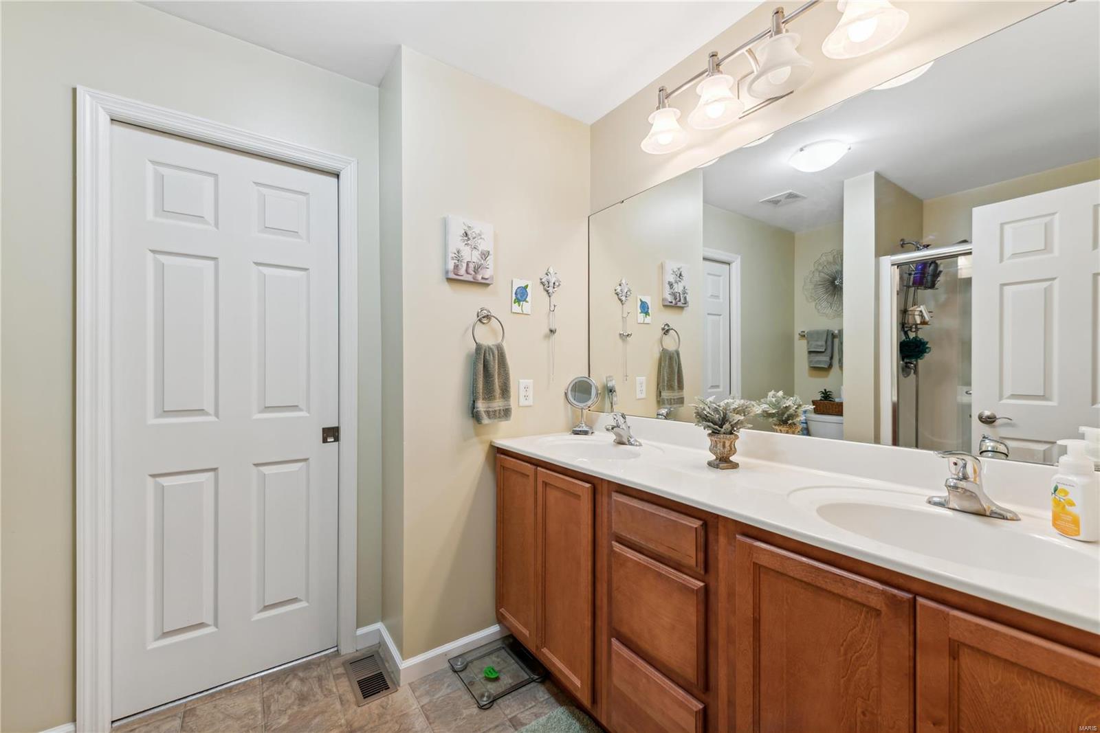 204 Pierce View Circle