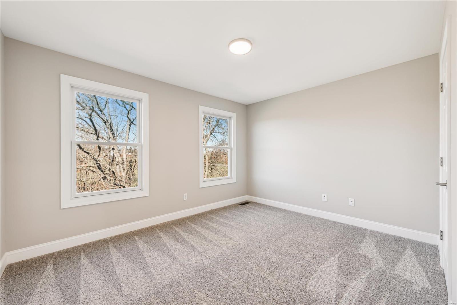 25 Grantham Estates Drive
