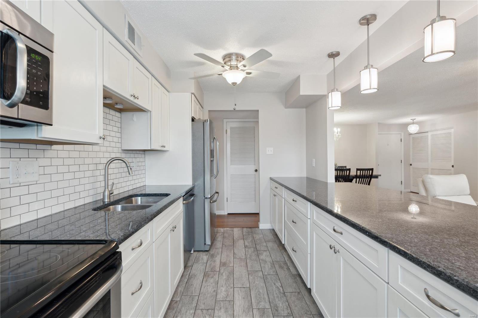 1525 Hampton Hall Drive Unit: 15