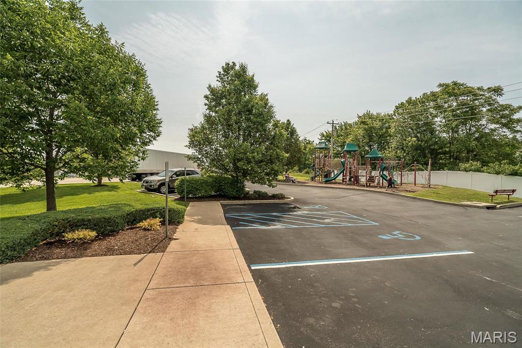 102 Carlton Point Drive