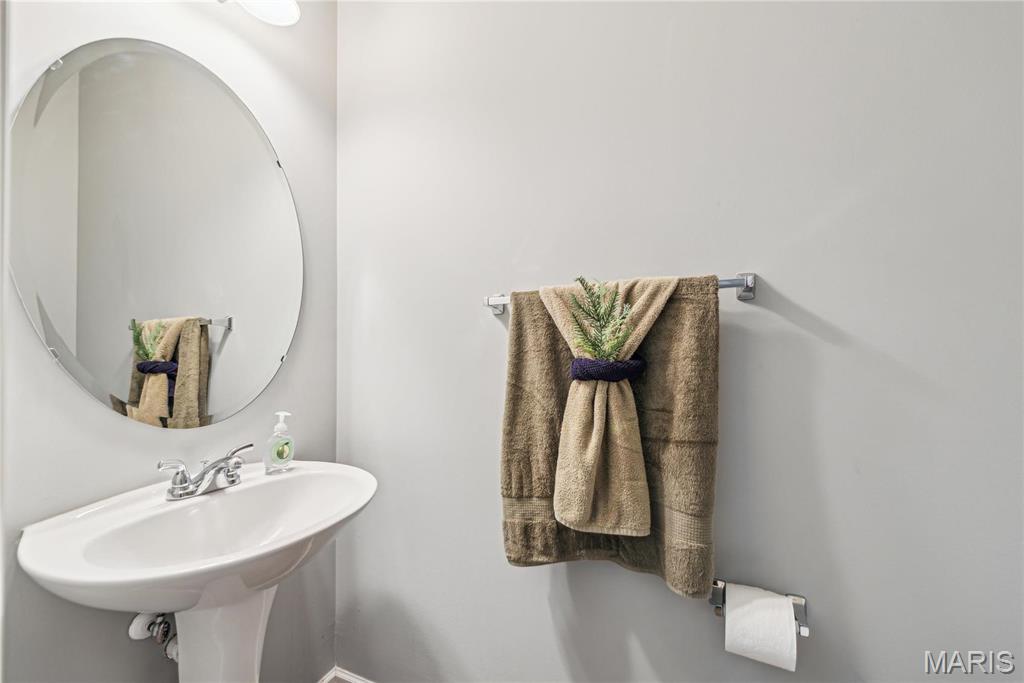 102 Carlton Point Drive