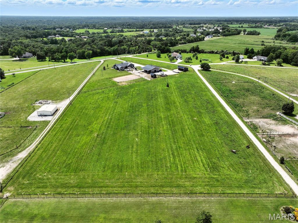 219 Fieth Rd Fieth Road