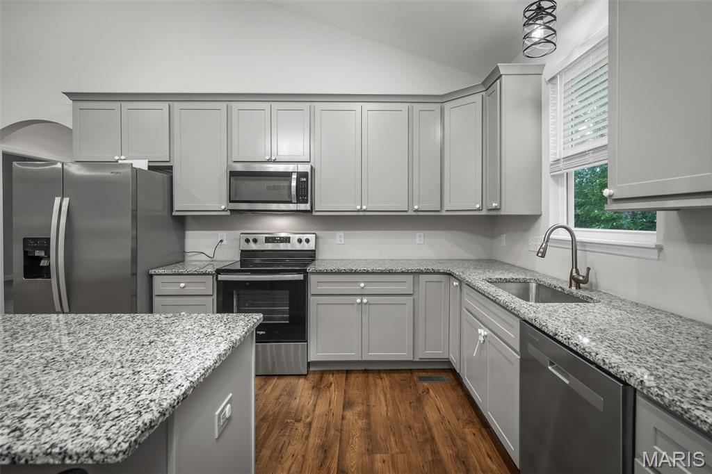 290 Shumard Oak Drive