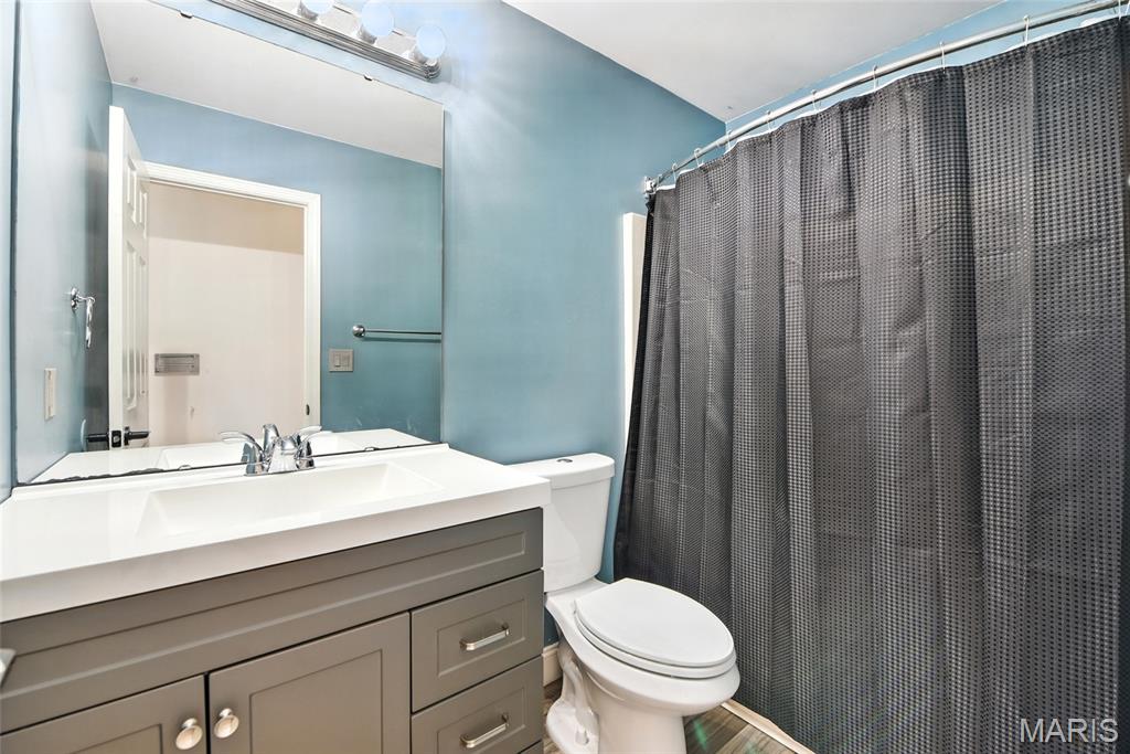694 Tobermory Court