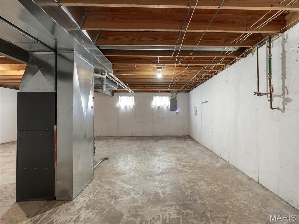 1129 Danielle Elizabeth Court