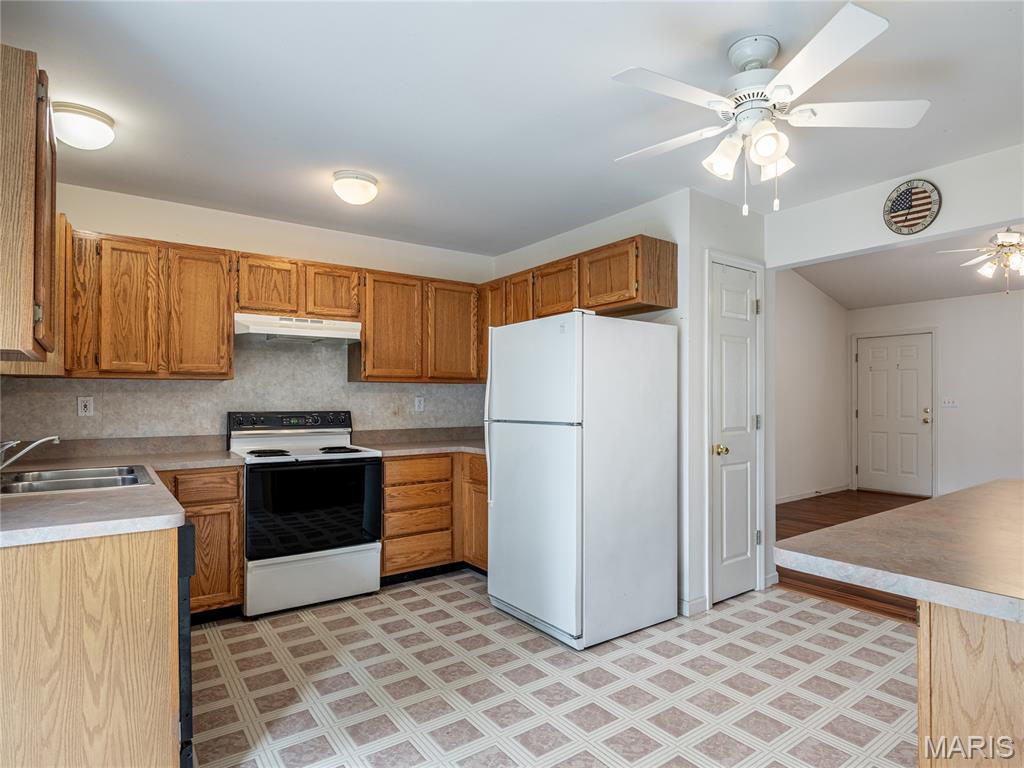 1129 Danielle Elizabeth Court