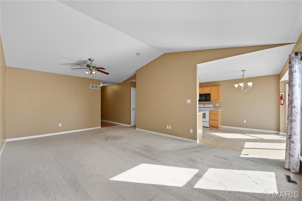 16 Hunting Manor Drive
