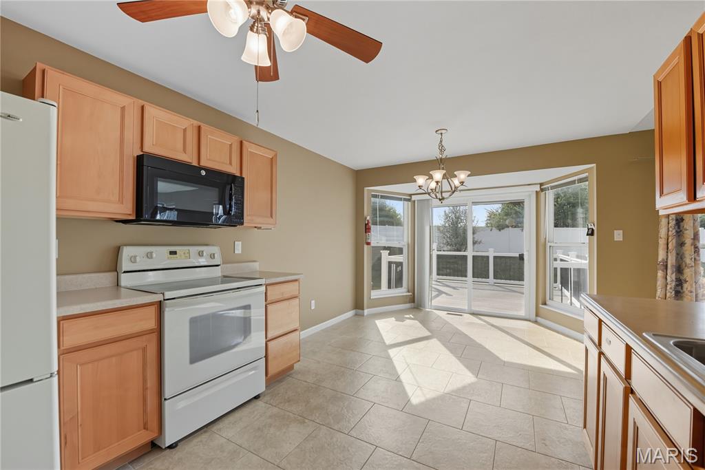16 Hunting Manor Drive