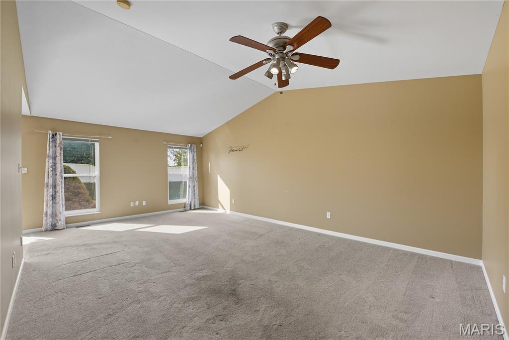16 Hunting Manor Drive
