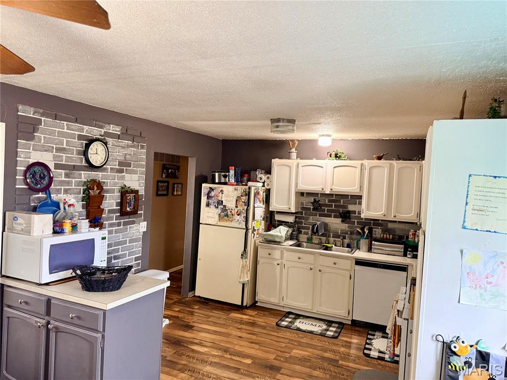 25667 Booneslick Farm Road