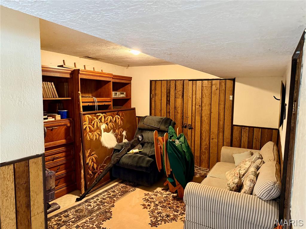 25667 Booneslick Farm Road