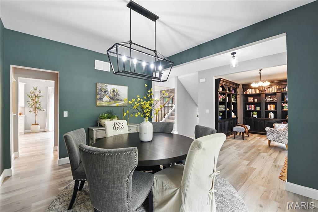 33 Grantham Estates Drive