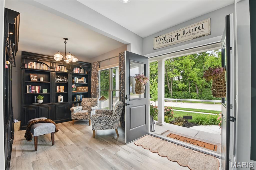 33 Grantham Estates Drive