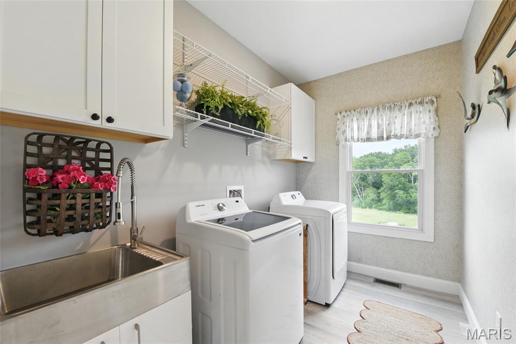 33 Grantham Estates Drive