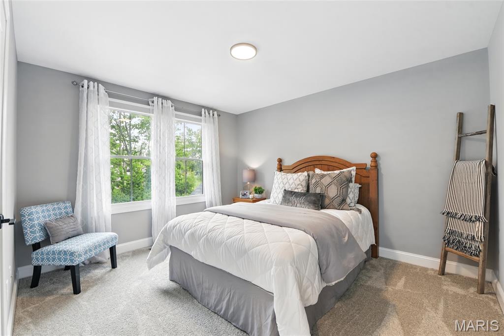 33 Grantham Estates Drive