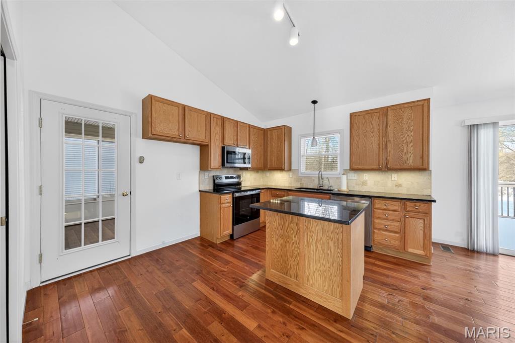 1631 Fairway Valley Drive