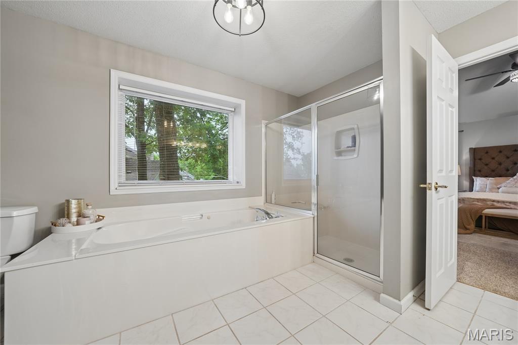 2 Forest Park Circle