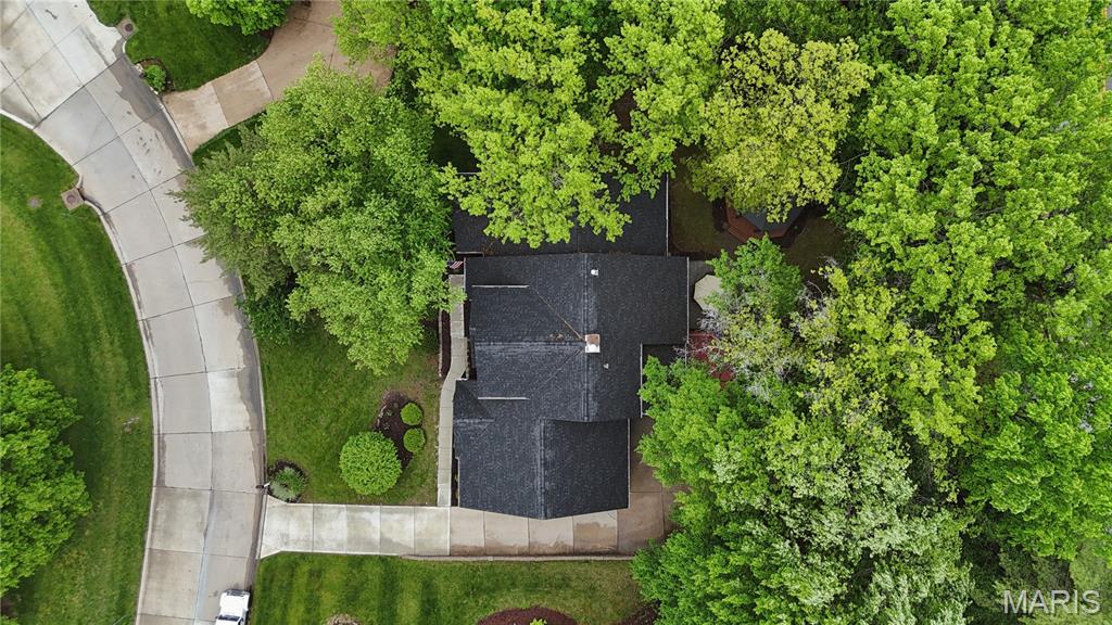 2 Forest Park Circle
