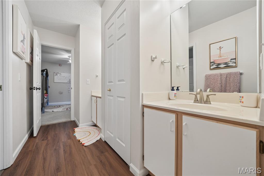 2 Forest Park Circle