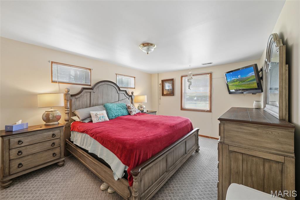 458 Fox Den Lane