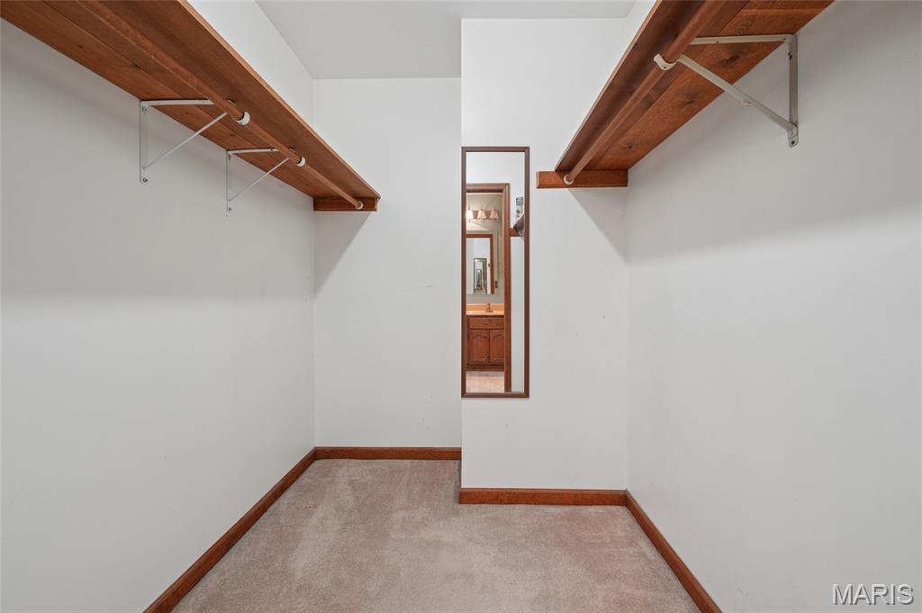 458 Fox Den Lane