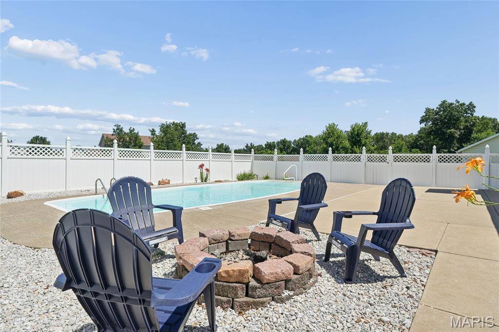 22 Moonlight Court