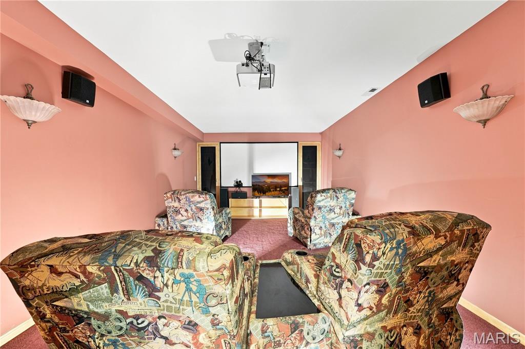 19501 Coventry Circle