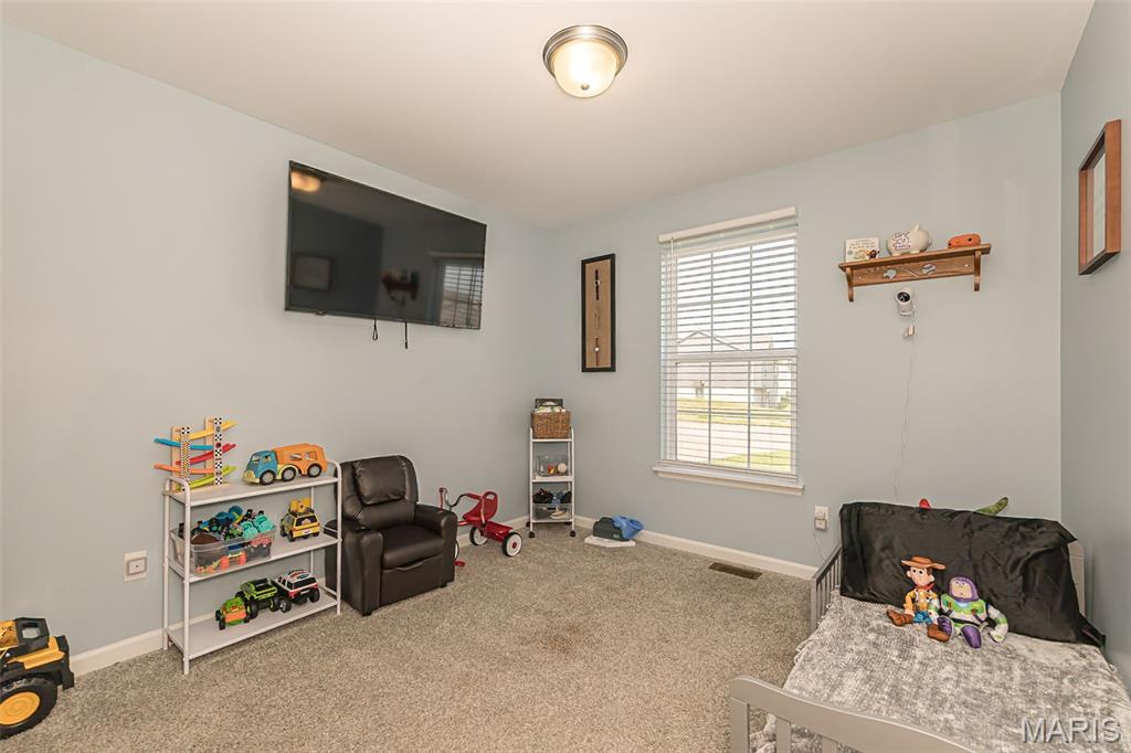 162 Williamsburg Lane