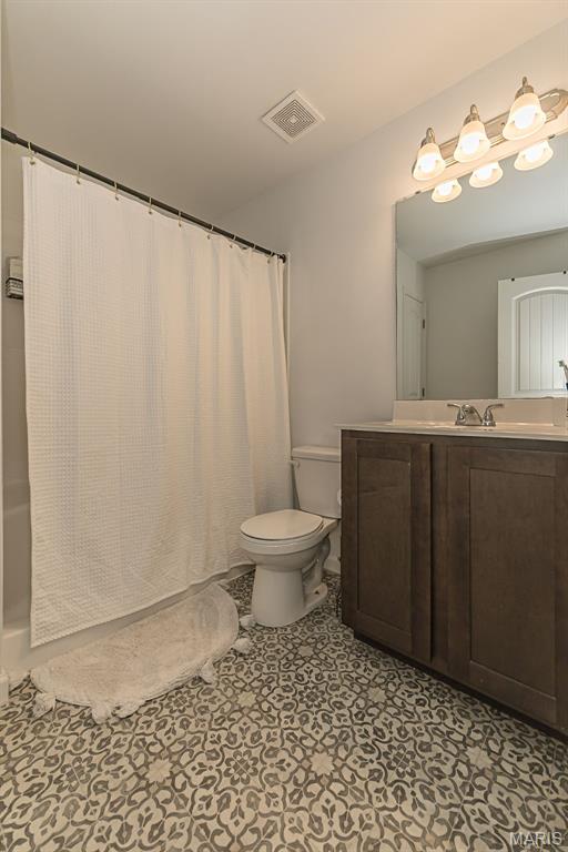 162 Williamsburg Lane