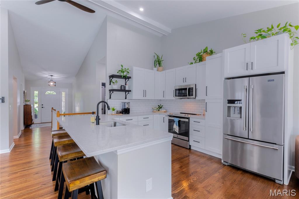 830 Harmony Terrace