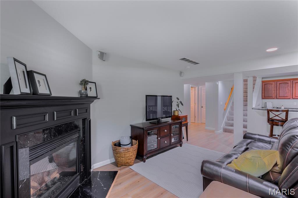 830 Harmony Terrace