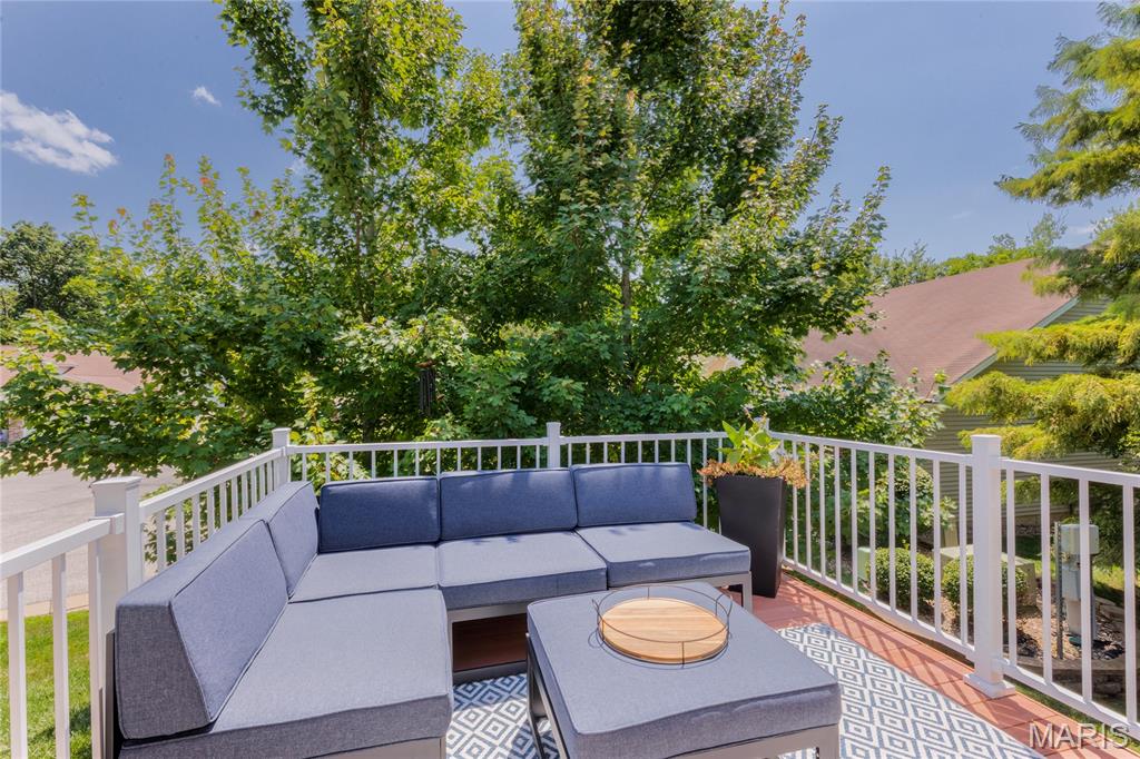 830 Harmony Terrace