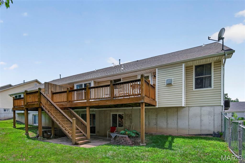 384-386 Shadow Pines Drive